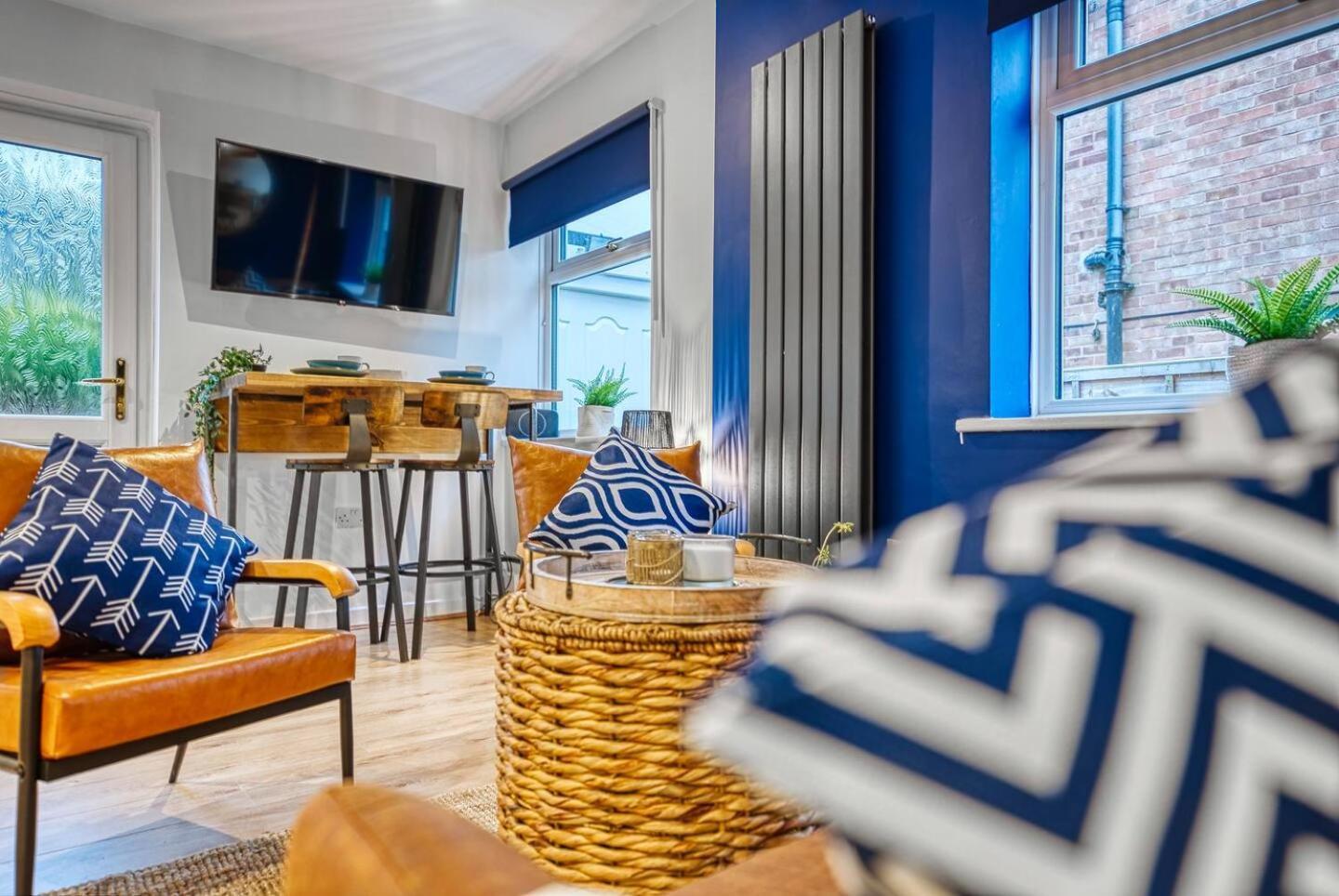 Dudley-5 Beds-Contractors-Parking-Long Stay! Eksteriør billede